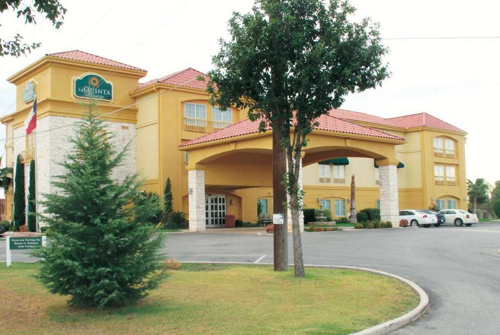La Quinta By Wyndham Fredericksburg Hotell Eksteriør bilde